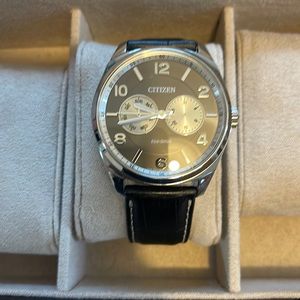 Citizen Eco Drive w/Black Leather Band